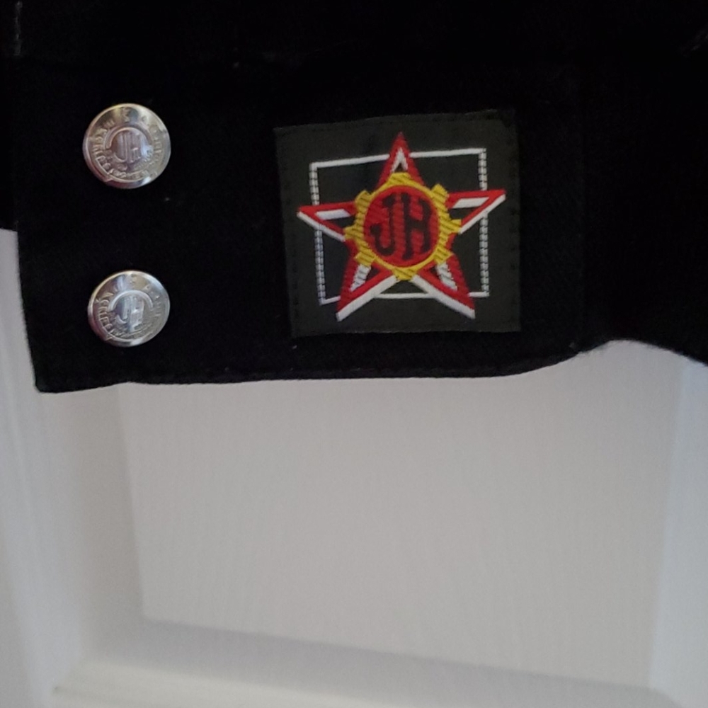Jacket - Picture 6 of 6